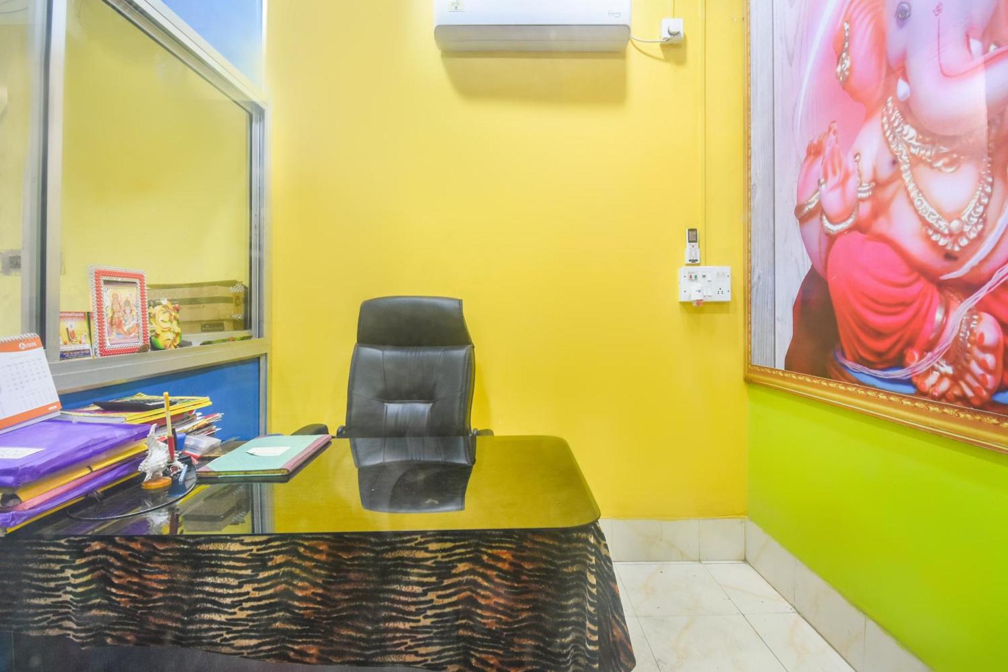 Flagship Black Diamond Hotel And Restaurant Barasat Ngoại thất bức ảnh